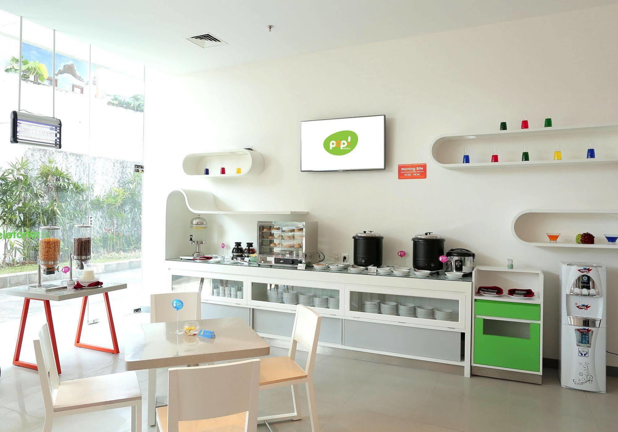 Pop! Hotel Gubeng Sorabaya Extérieur photo