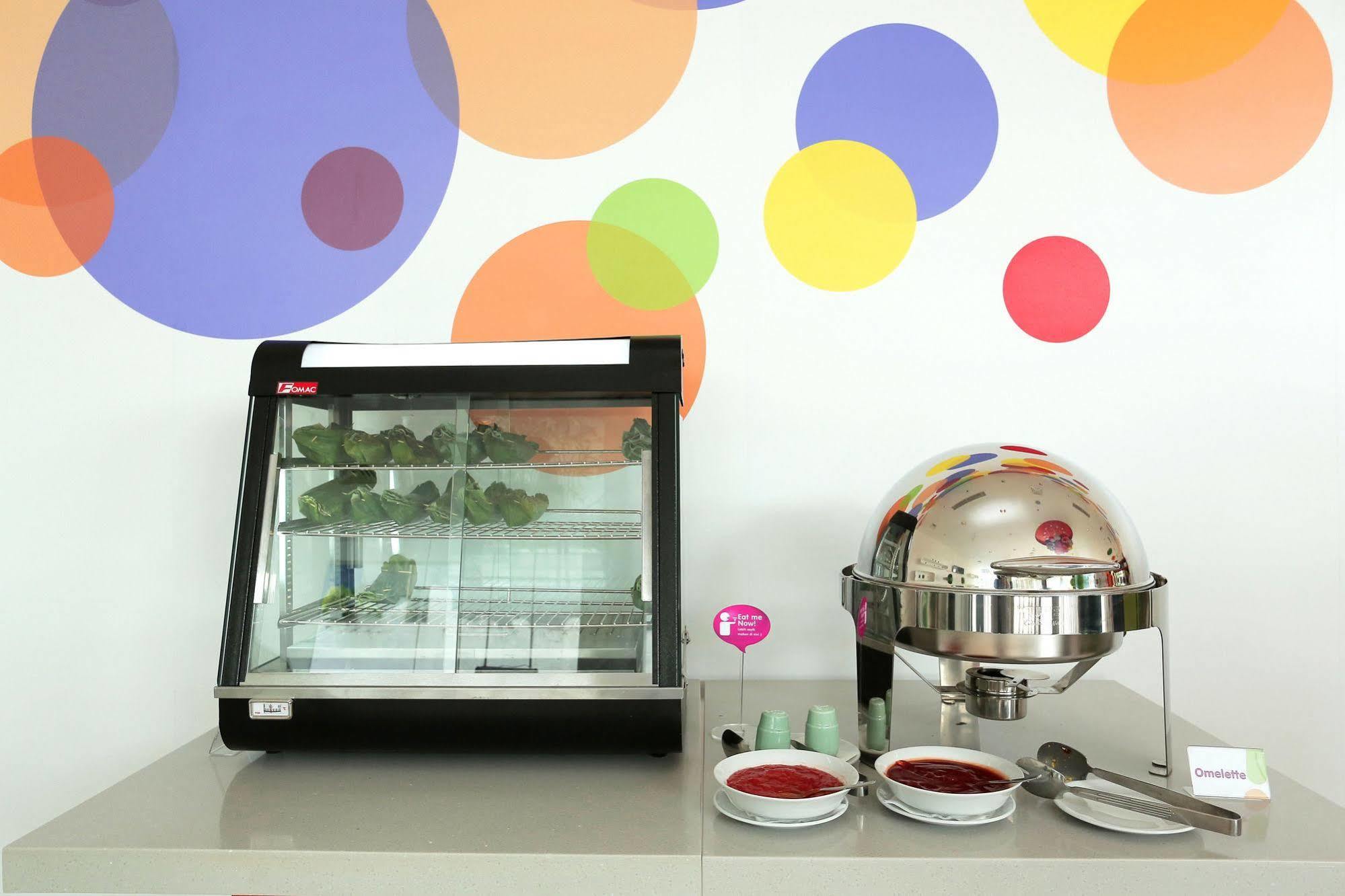 Pop! Hotel Gubeng Sorabaya Extérieur photo